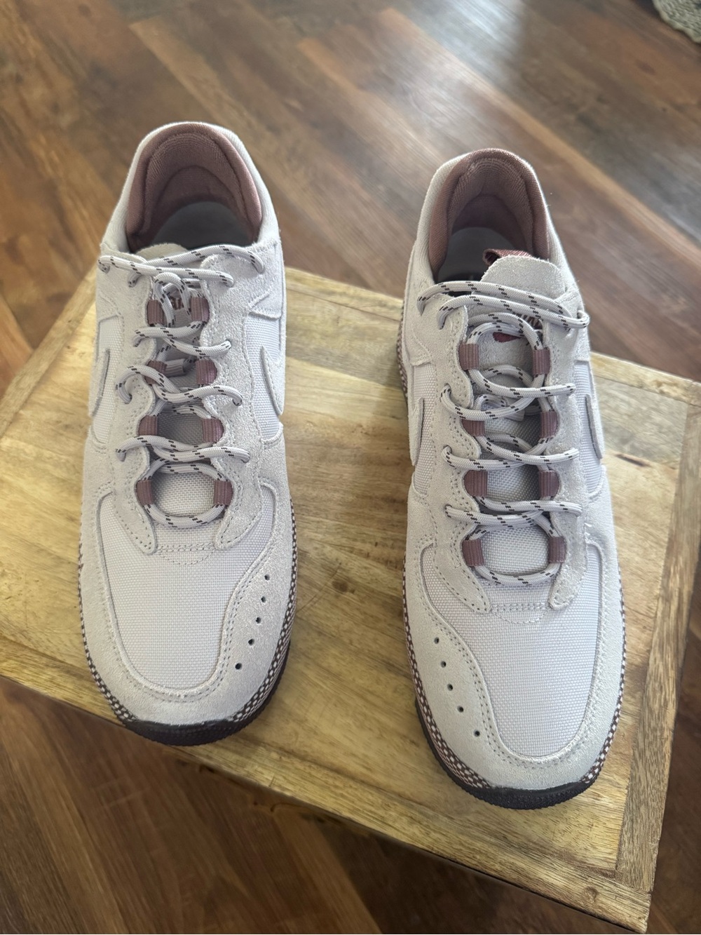 Women’s Nike Air Force 1 wild orchid platinum violet mauve nwob size 9